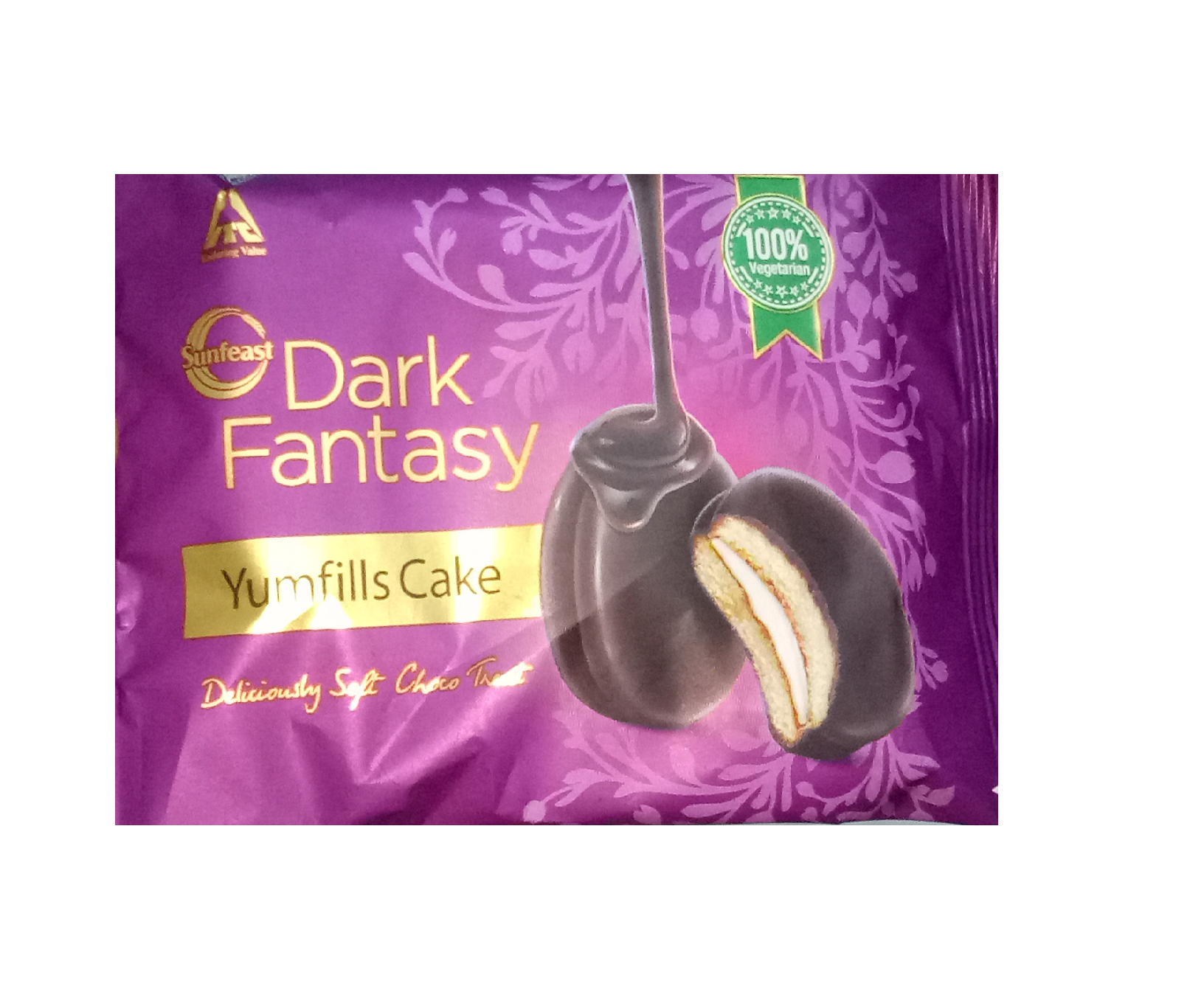 Sunfeast darkfantasy Yumfills cake
